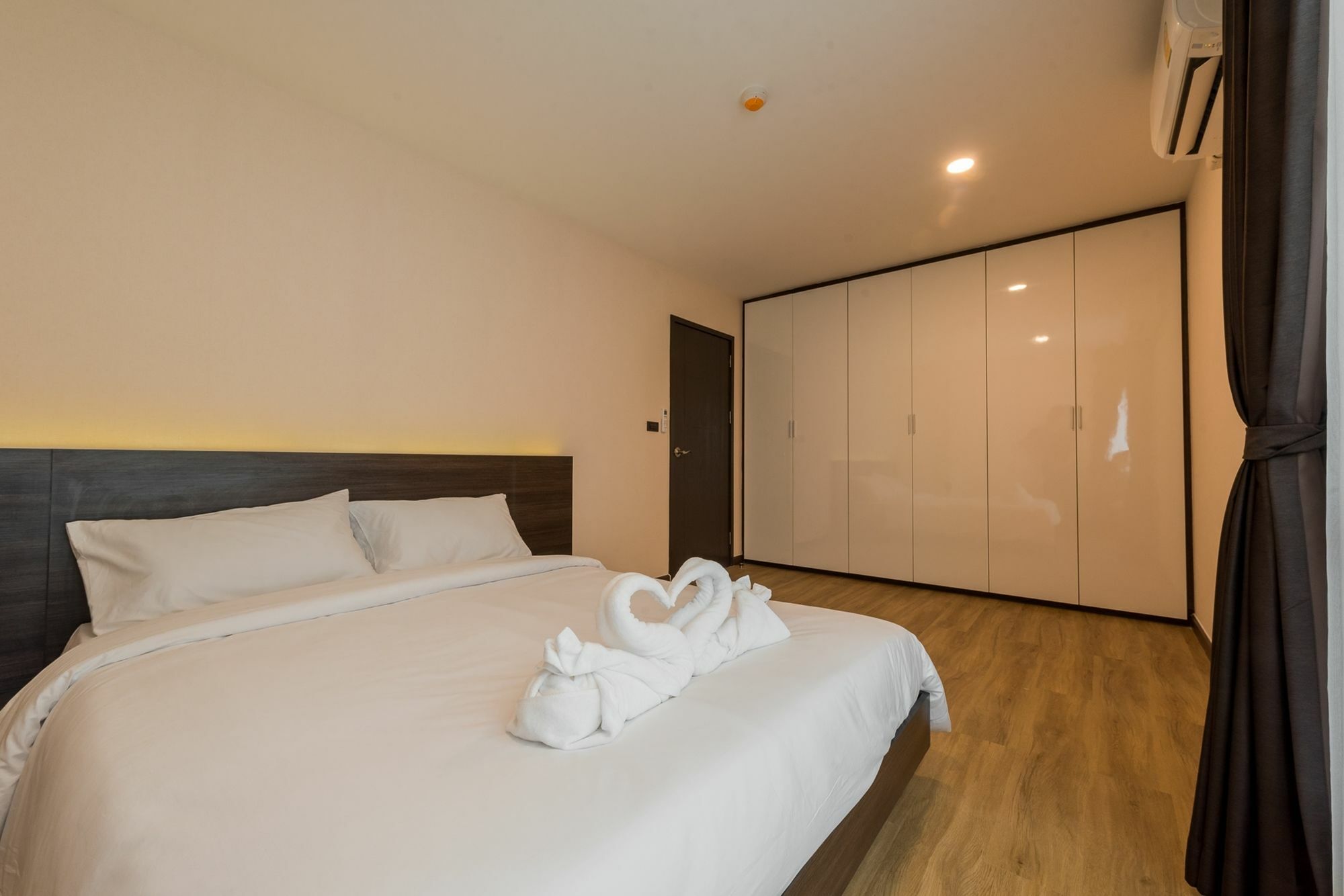 Zensation The Residence Bangkok Ngoại thất bức ảnh