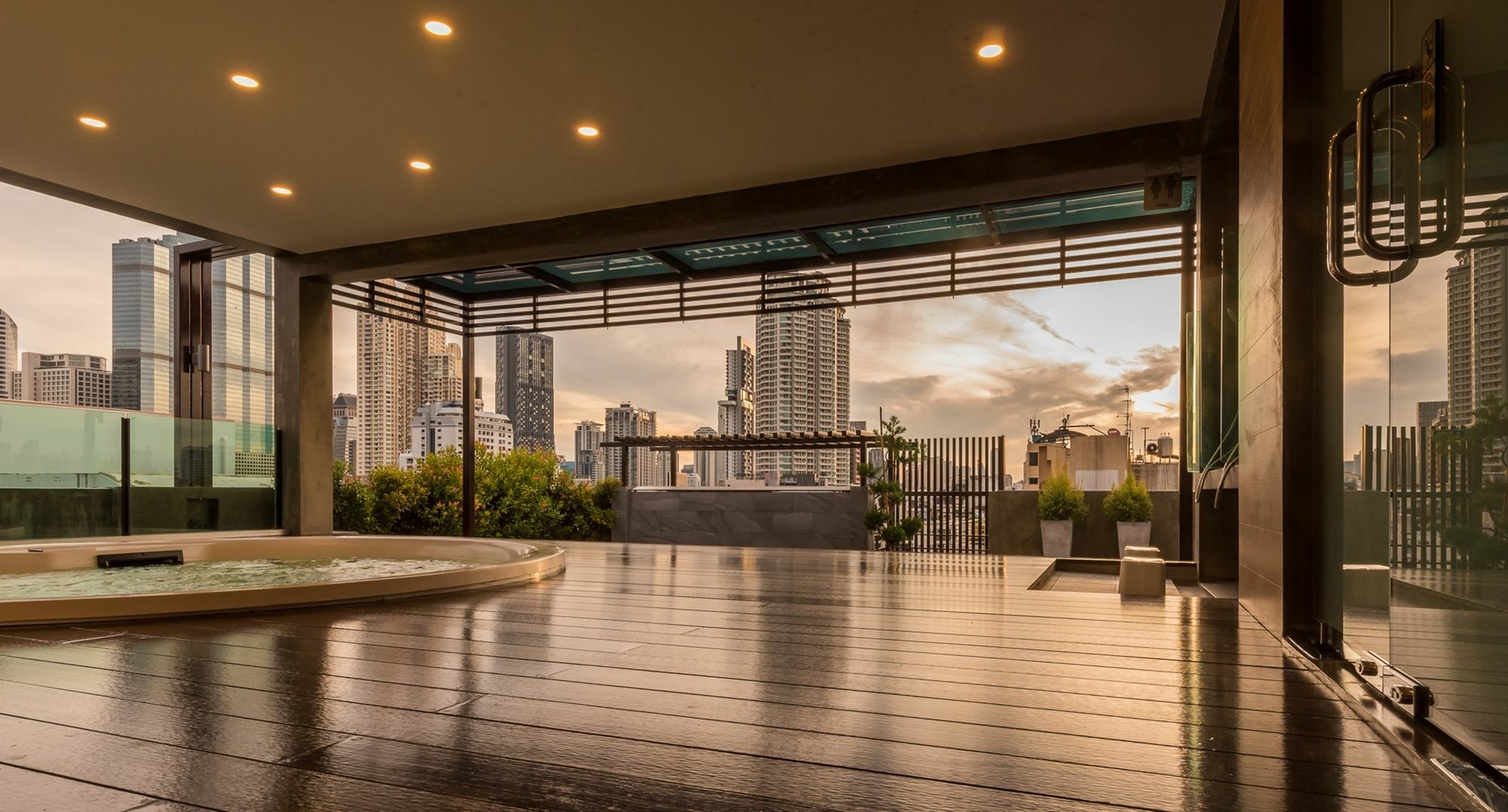 Zensation The Residence Bangkok Ngoại thất bức ảnh